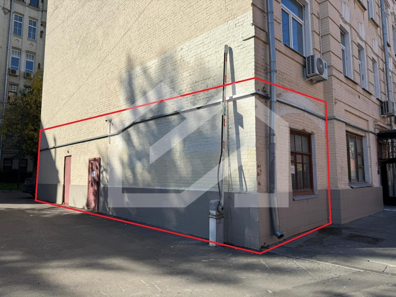 uvcQZ5422WeaMKVZ0DLL.jpeg