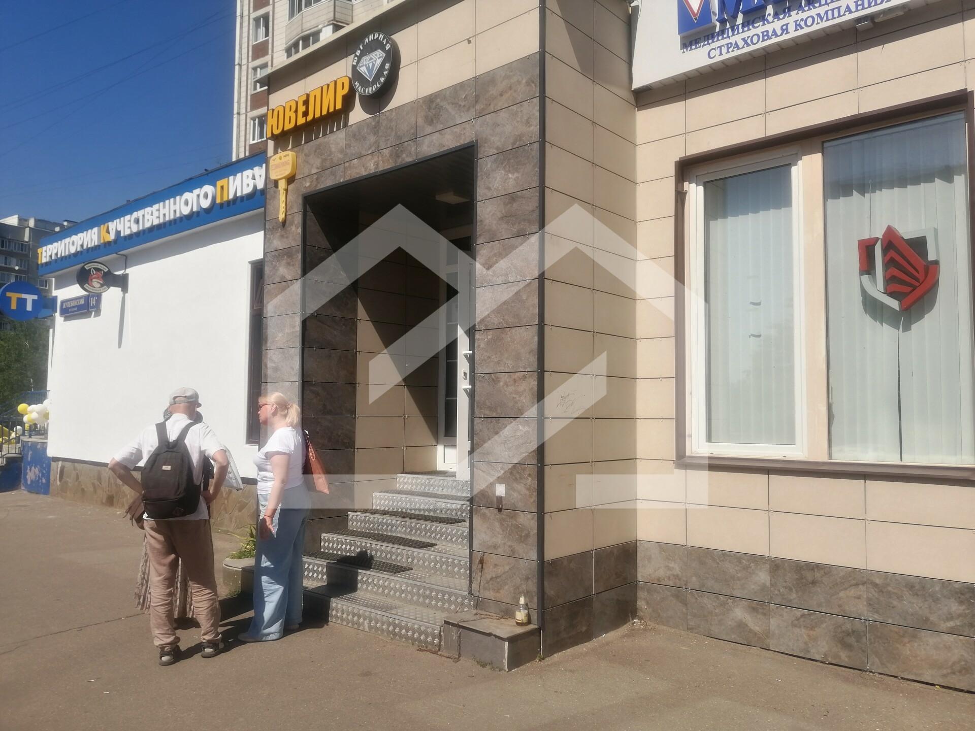 KNBku2GIezPCev2PIv2F.jpeg