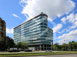 1094880320-6.jpg