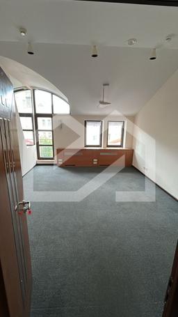 WhatsApp Image 2025-08-25 at 14.06.22.jpeg