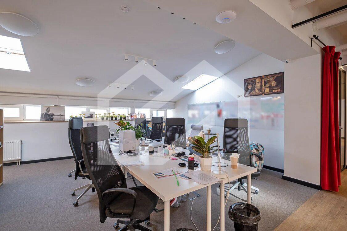 WhatsApp Image 2025-09-11 at 11.22.07.jpeg