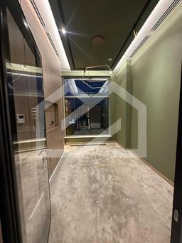 fe4ad19d-ae2d-4dd7-9223-7fa4326d81e8.jpg