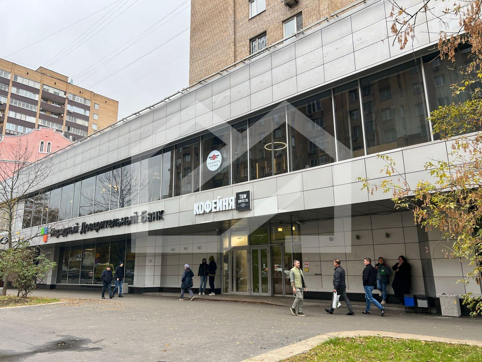 WhatsApp Image 2025-10-17 at 14.54.06 (1).jpeg