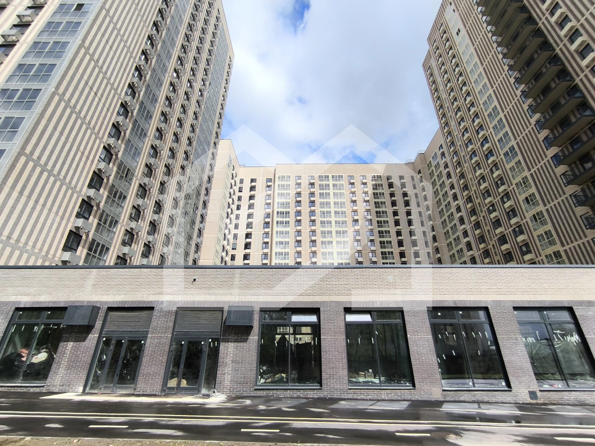 ГП16969008.Нежилое помещение.Общий фасад здания.jpg