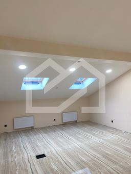 WhatsApp Image 2025-11-18 at 09.37.10.jpeg