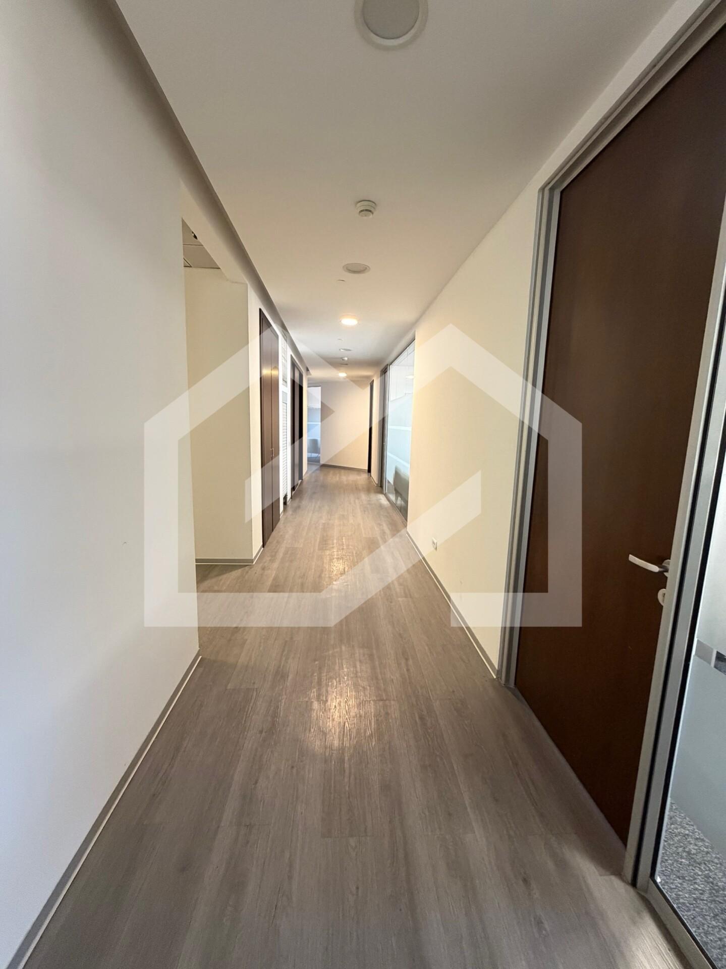 Pav B 26 floor   (14).jpg