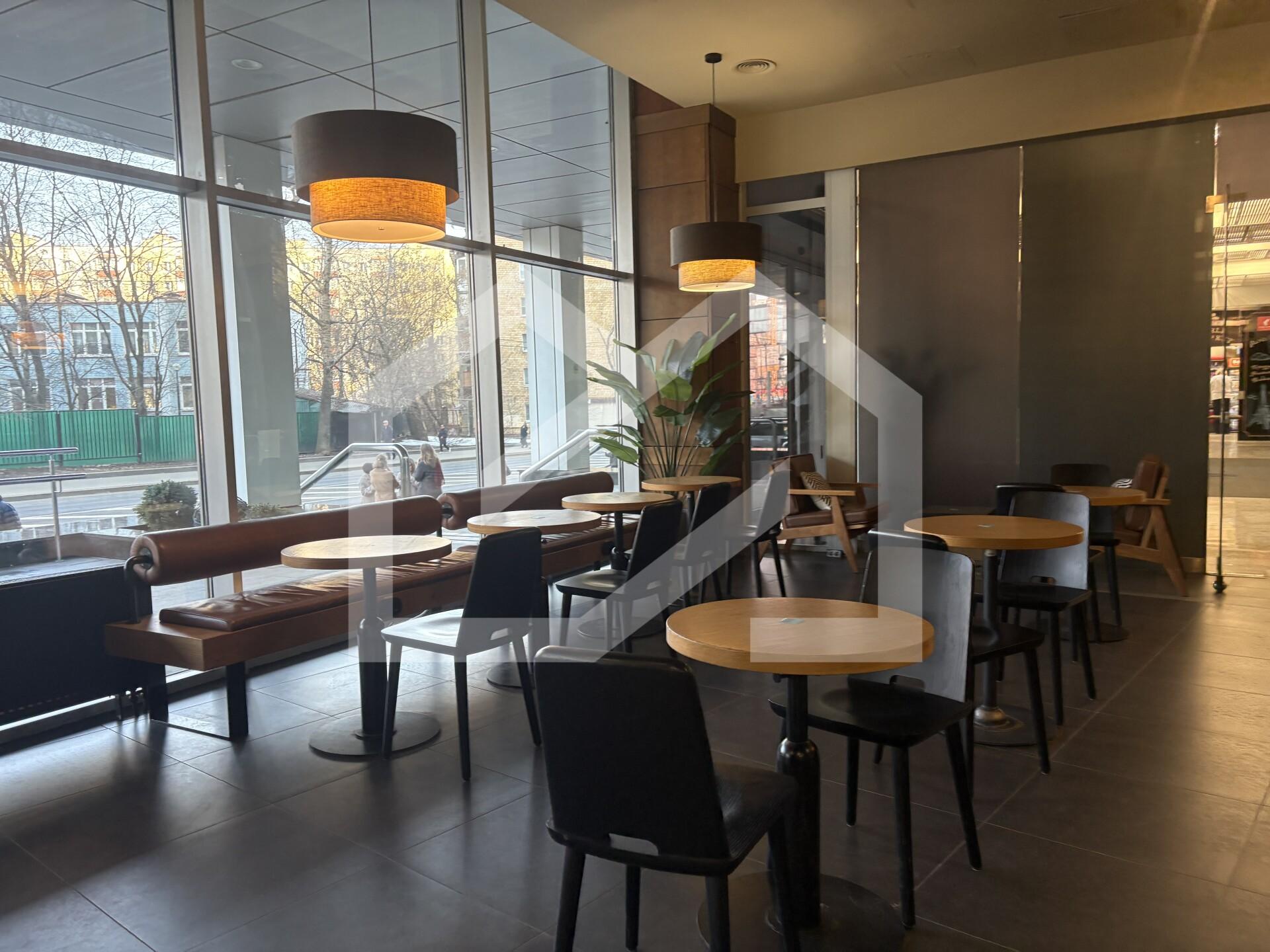 Лот 1. 1 этаж. 140,4 м2  (1).JPG