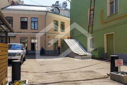 DSC05905.jpg