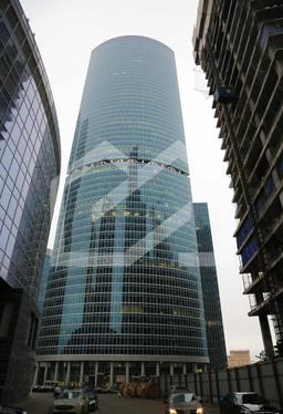 1089608702-6.jpg