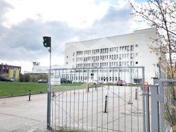 1120458894-6.jpg