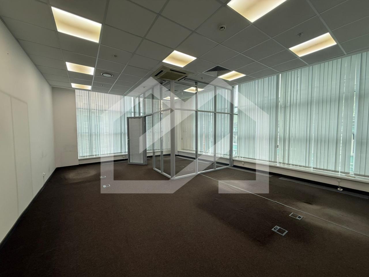 fa22122b-1e91-48ba-a3cb-95f3bcb7588b.jpg