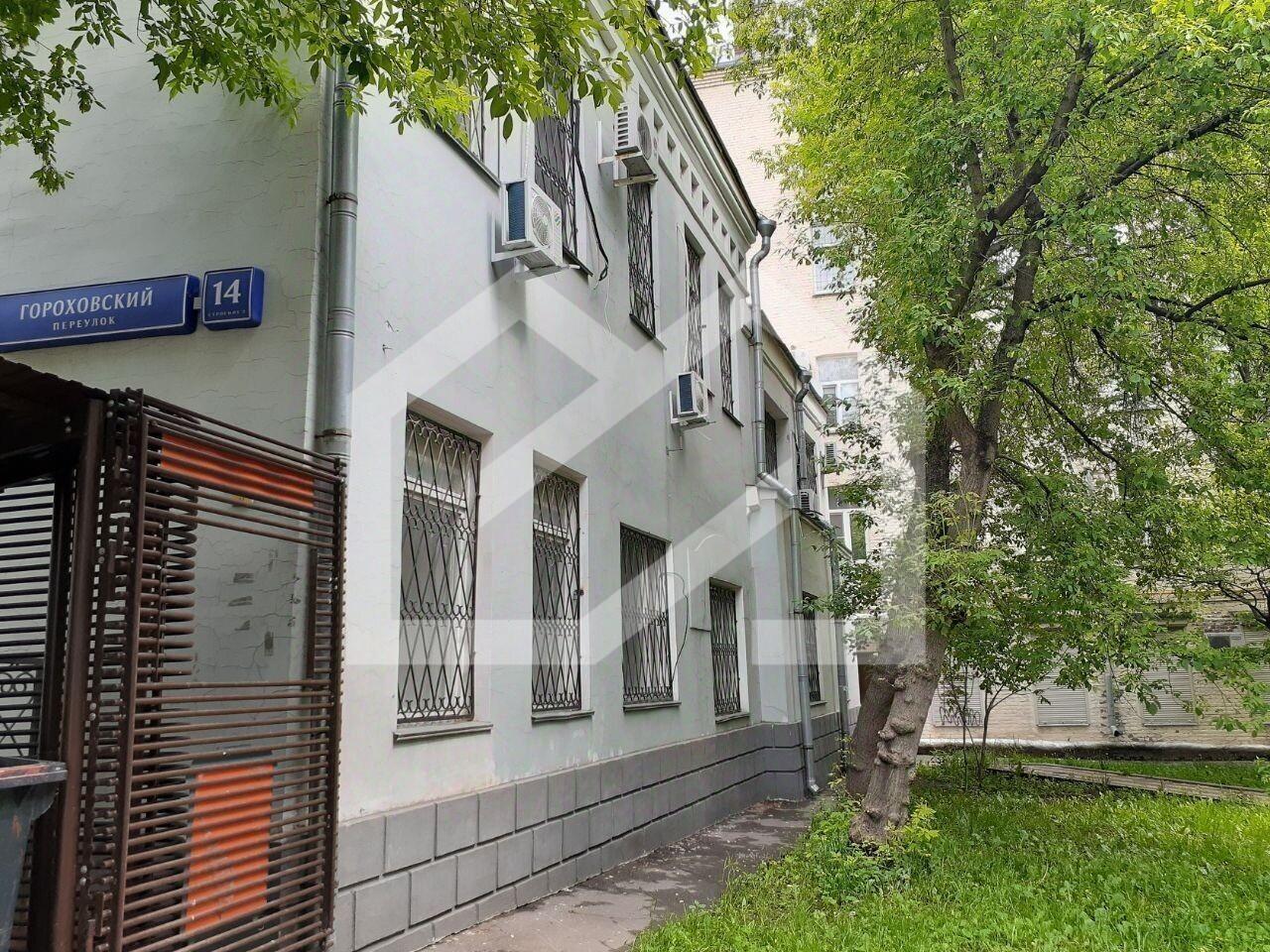 4288183-7.jpg
