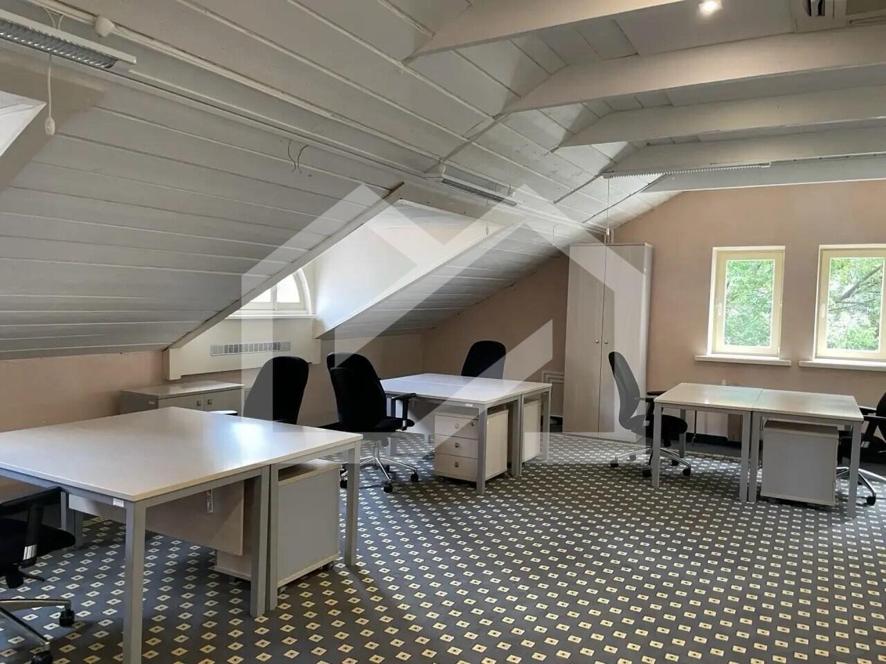 9684f0b5-66a8-4ab9-a730-863b46431405.jpg