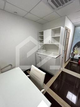 ce7dd676-4e66-4da0-9964-06d2b282566f.jpg