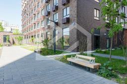 XXXL - 2025-06-05T175843.772.webp