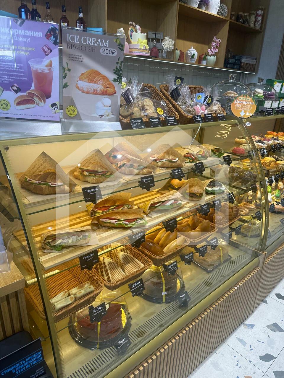 XXXL - 2025-06-05T175957.269.webp