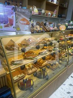 XXXL - 2025-06-05T175957.269.webp