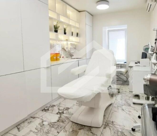 b9314458-80c3-483e-a3d2-970e4d8f3be3.jfif