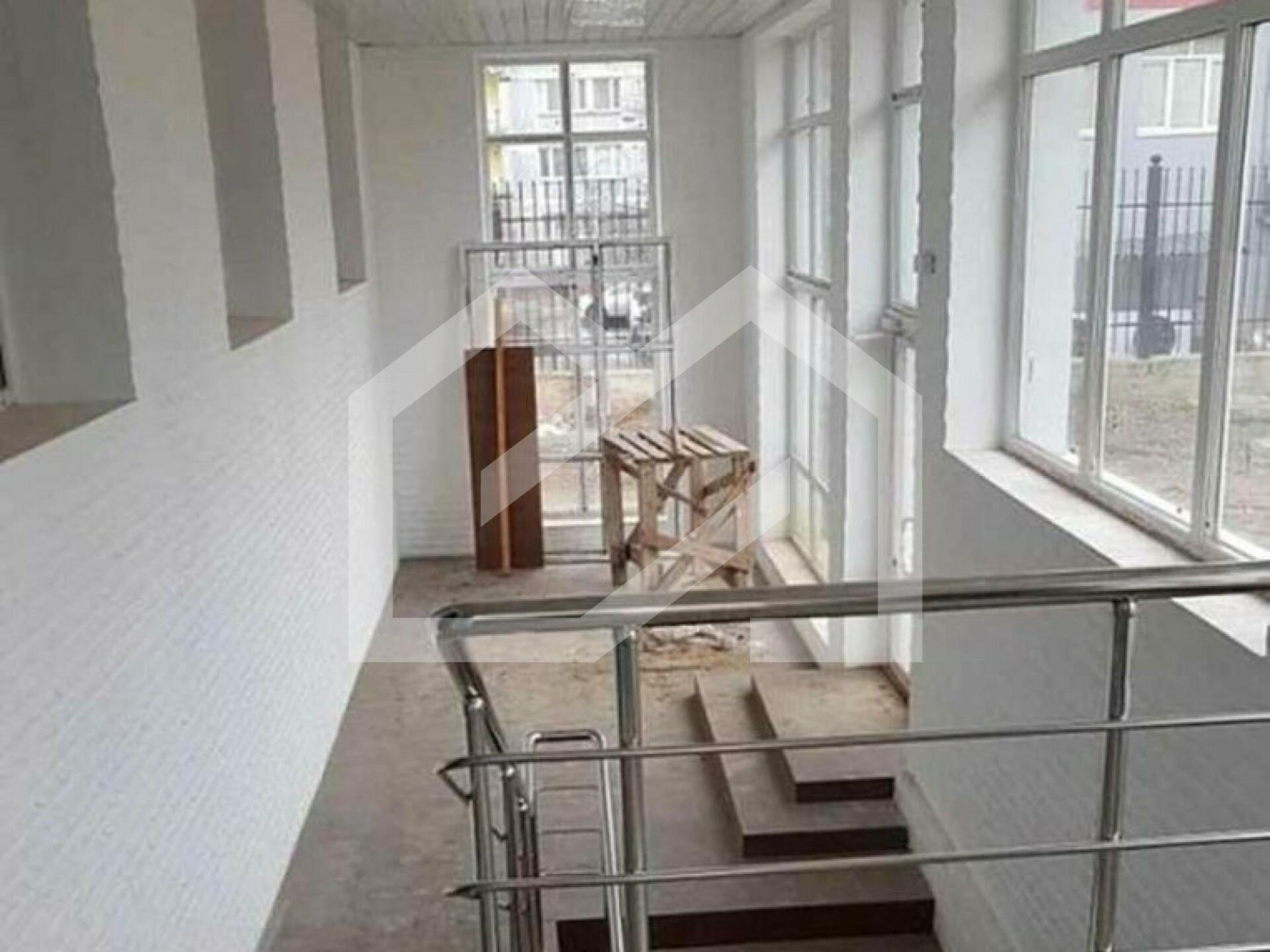 bpKdeyVqhtunh6cdwTuf.jpeg