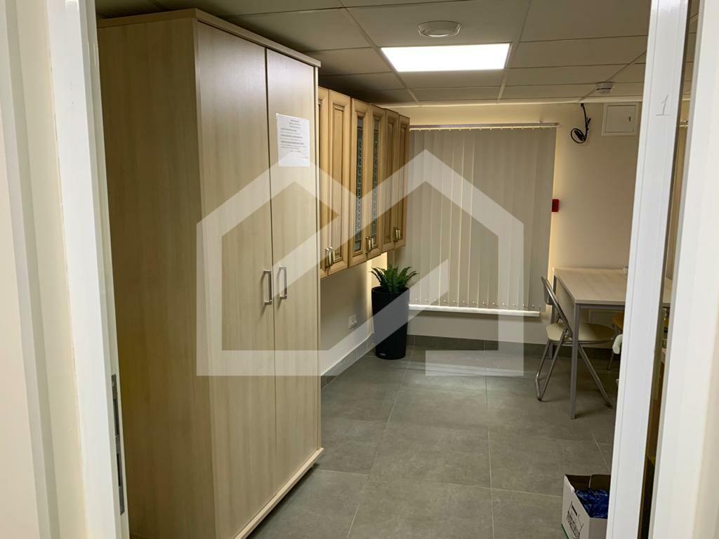 1c55f8d2-4468-4a81-b0ef-6ea64c81e297.jfif