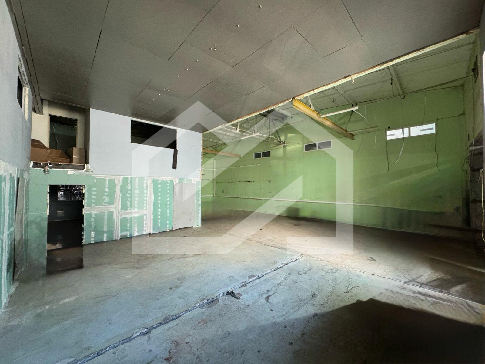 WhatsApp Image 2025-03-24 at 15.35.08 (3).jpeg