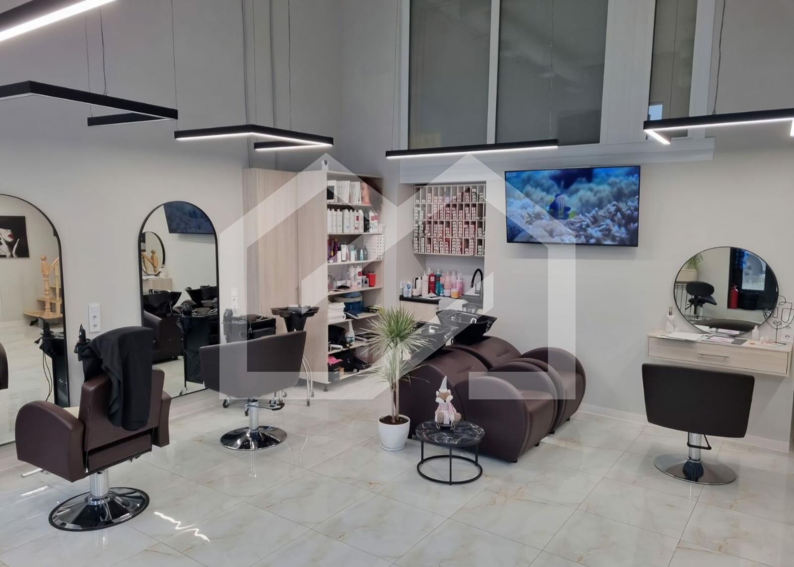 WhatsApp Image 2025-04-16 at 16.44.09 (4).jpeg