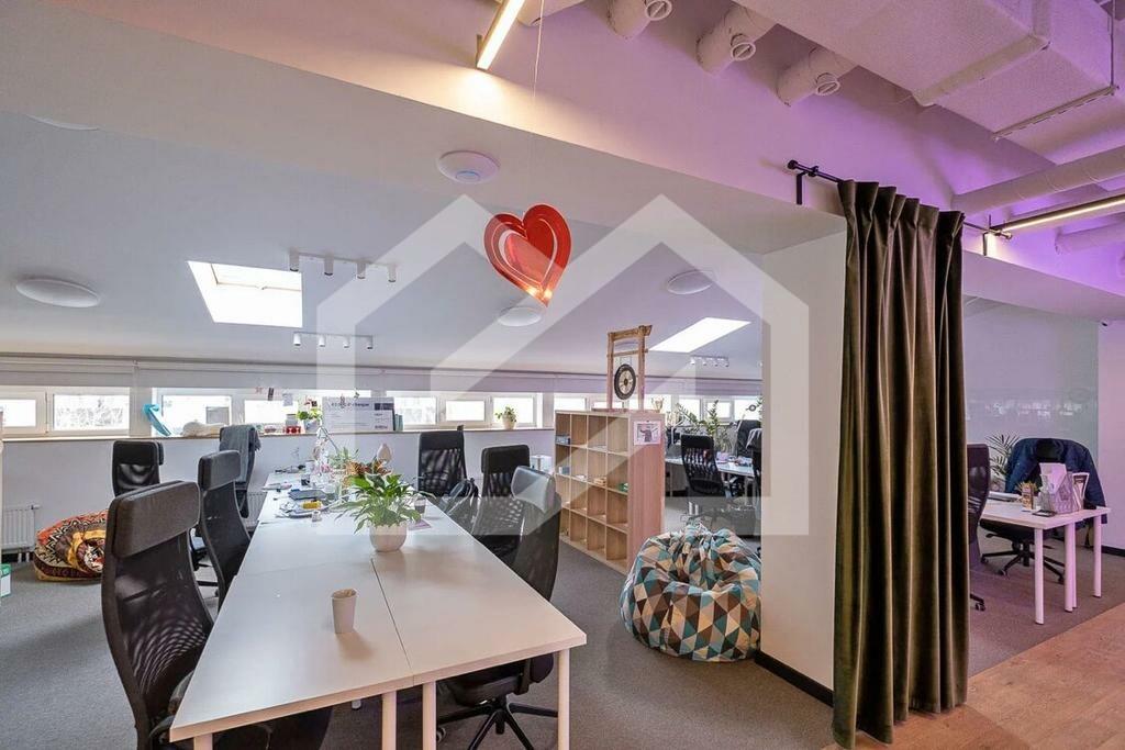 WhatsApp Image 2025-04-18 at 16.00.43.jpeg