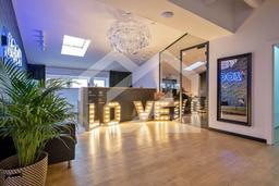 WhatsApp Image 2025-04-18 at 16.00.43 (1).jpeg